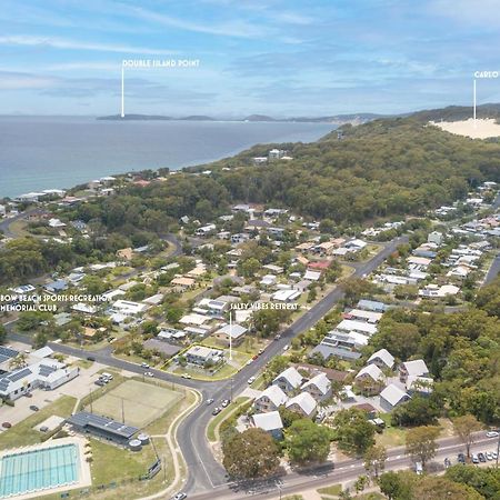 Salty Vibes Retreat Apartment Rainbow Beach Bagian luar foto
