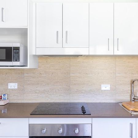 Salty Vibes Retreat Apartment Rainbow Beach Bagian luar foto