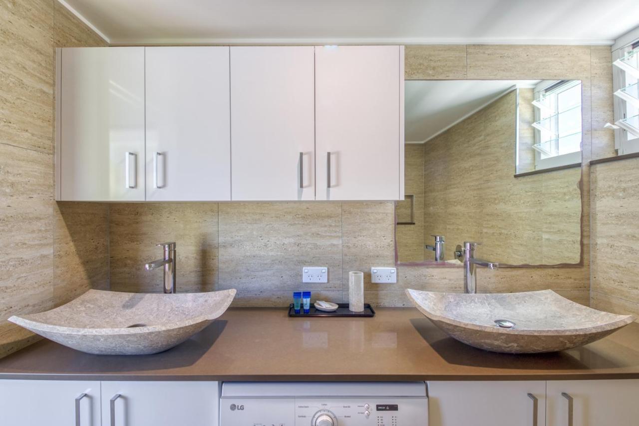 Salty Vibes Retreat Apartment Rainbow Beach Bagian luar foto