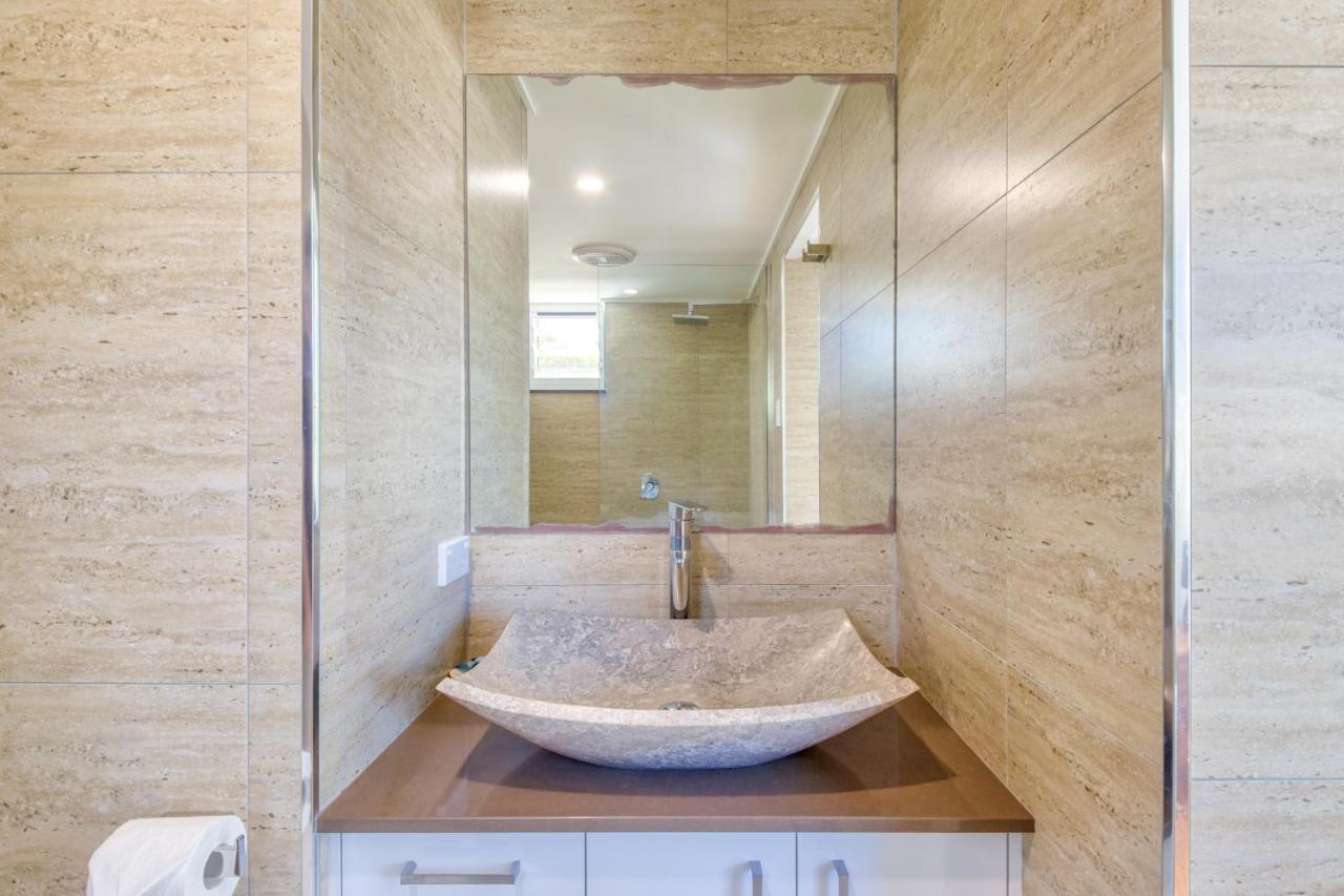 Salty Vibes Retreat Apartment Rainbow Beach Bagian luar foto